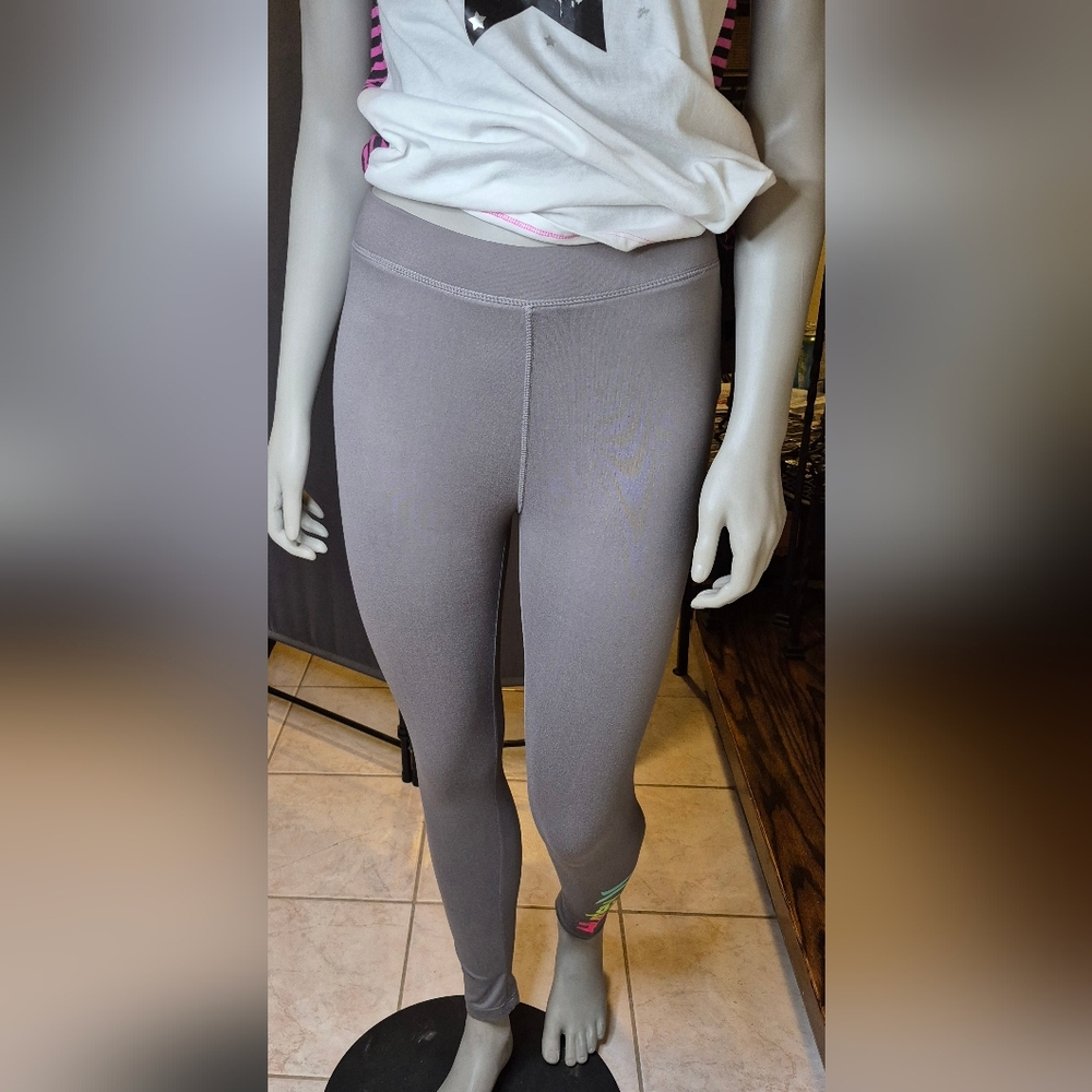 Hurley Charcoal Leggings with Hurley Color Label - Picture 11 of 16